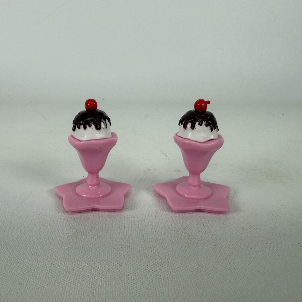 2002 Mattel Barbie Cruise Ship‎ Replacement Parts Accessories- ICE CREAM SUNDAE